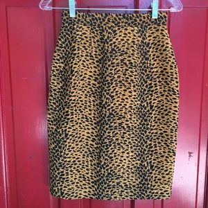Vintage Guy Laroche Paris 36 pencil skirt FAB!